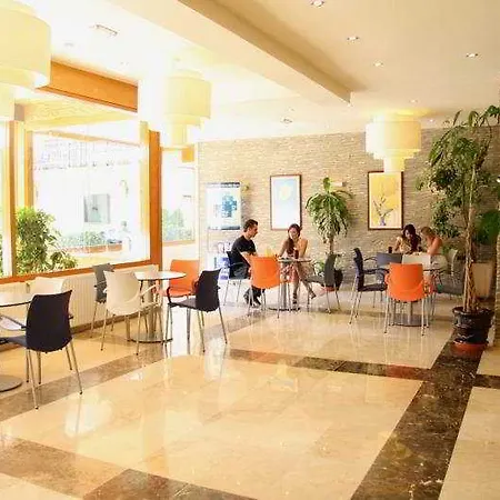 Bluesea Montevista Hawai 3* Льорет-де-Мар
